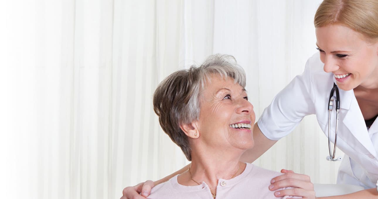 Nurse Speaking To A Medicare Recipient About Their Options